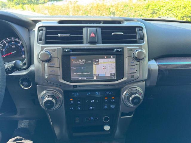 Photo of 2019 Blizzard Pearl Toyota 4Runner