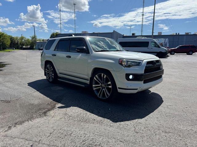 Photo of 2019 Blizzard Pearl Toyota 4Runner