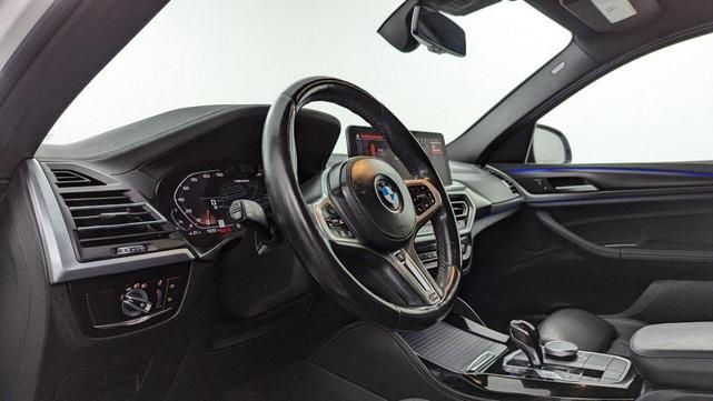 Photo of 2022 Alpine White BMW X4