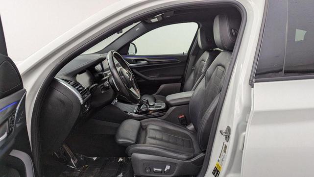 Photo of 2022 Alpine White BMW X4
