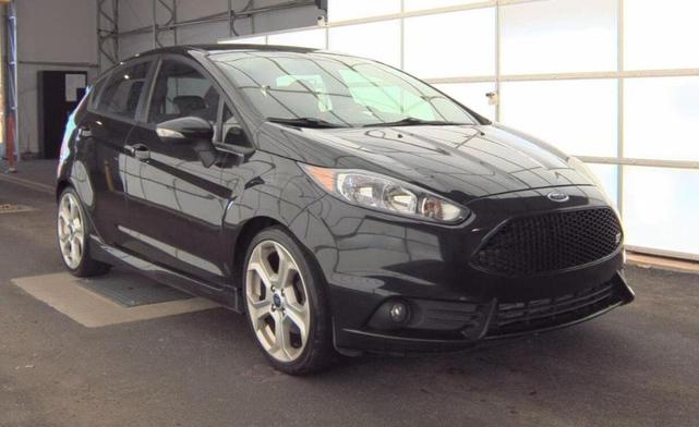 Photo of 2014 Tuxedo Black Metallic Ford Fiesta