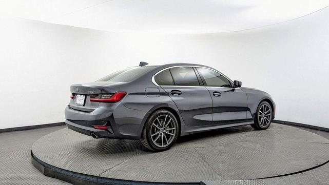 Photo of 2020 Mineral Gray Metallic BMW 330