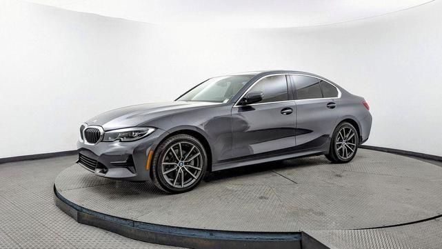 Photo of 2020 Mineral Gray Metallic BMW 330