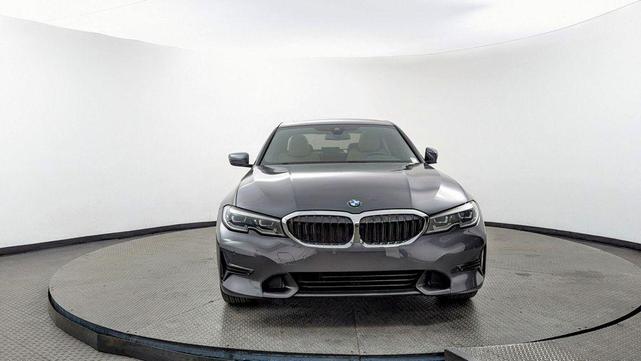 Photo of 2020 Mineral Gray Metallic BMW 330