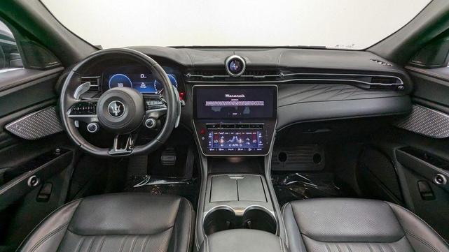 Photo of 2023 Nero Maserati Grecale