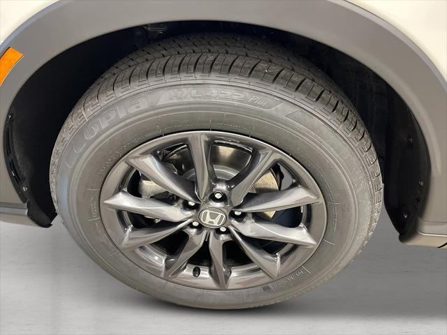 Photo of 2026 Platinum White Pearl Honda CR-V