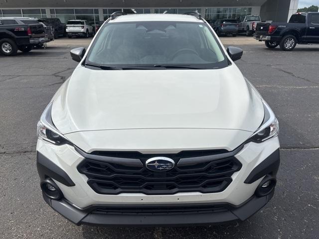 Photo of 2024 Crystal White Pearl Subaru Crosstrek