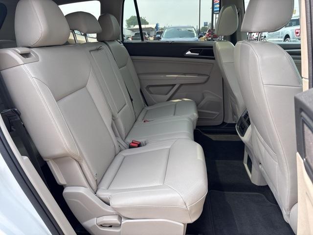 Photo of 2019 Pure White Volkswagen Atlas