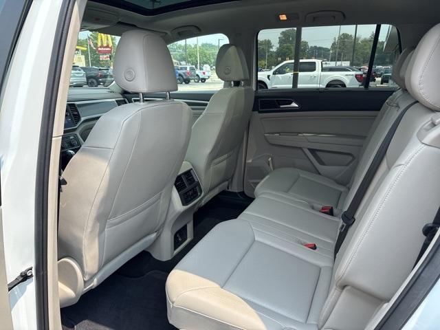 Photo of 2019 Pure White Volkswagen Atlas