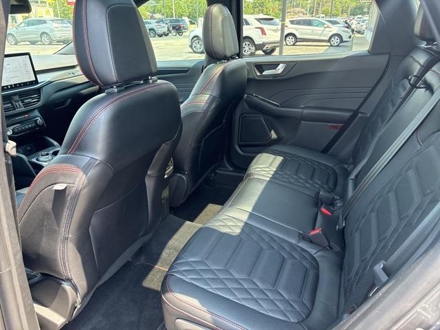Photo of 2023 Carbonized Gray Metallic Ford Escape