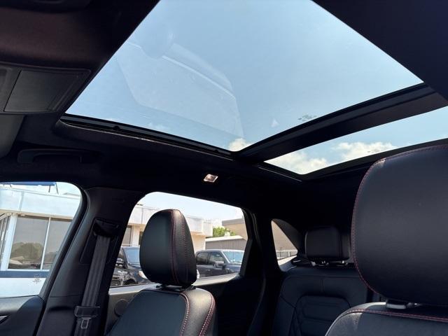 Photo of 2023 Carbonized Gray Metallic Ford Escape