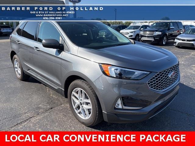 Photo of 2024 Carbonized Gray Metallic Ford Edge