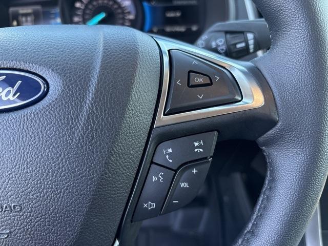 Photo of 2024 Carbonized Gray Metallic Ford Edge