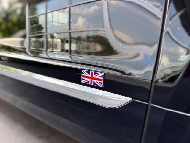 Photo of 2018 Beluga Solid Bentley Bentayga