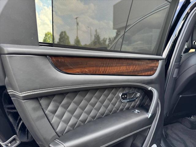 Photo of 2018 Beluga Solid Bentley Bentayga