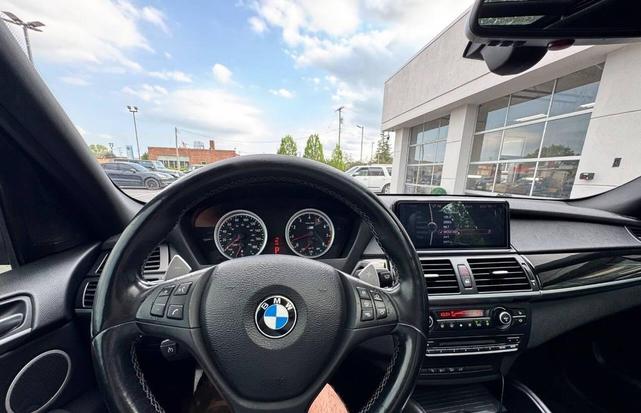 Photo of 2010 Black Sapphire Metallic BMW X5 M