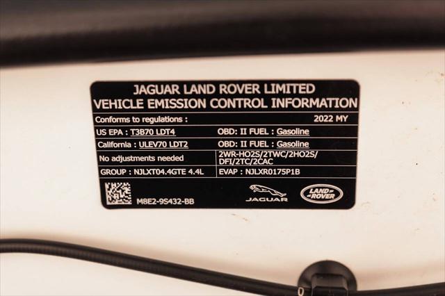 Photo of 2022 White Land Rover Range Rover