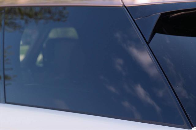 Photo of 2022 White Land Rover Range Rover