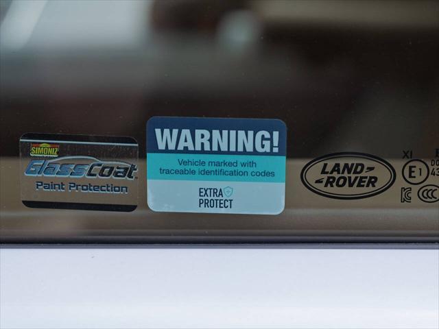 Photo of 2022 White Land Rover Range Rover