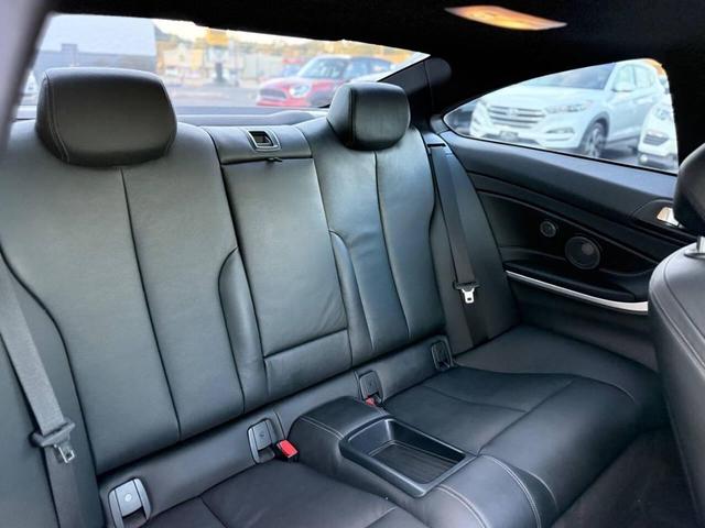 Photo of 2019 Black Sapphire Metallic BMW 430