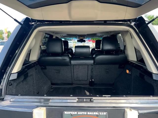 Photo of 2011 BLACK Land Rover Range Rover