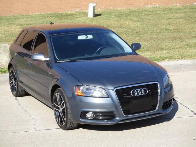 Photo of 2011 Gray Audi A3