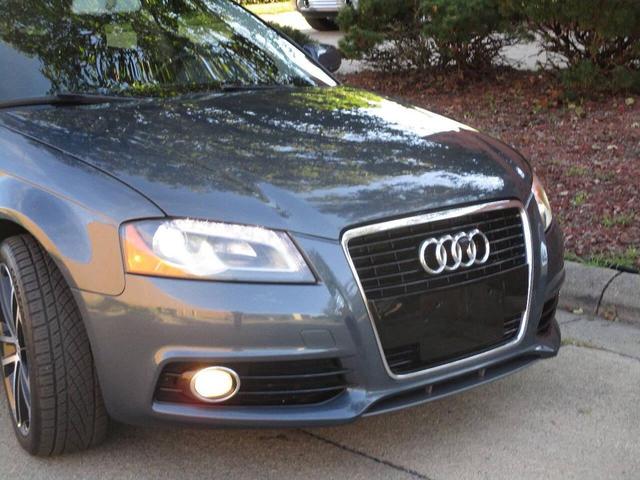 Photo of 2011 Gray Audi A3