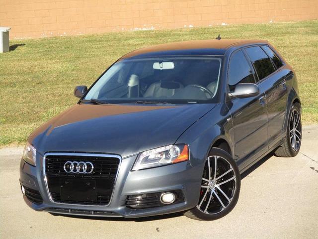 Photo of 2011 Gray Audi A3