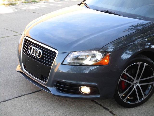 Photo of 2011 Gray Audi A3