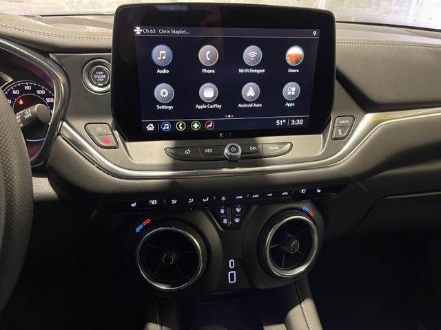 Photo of 2023 White Chevrolet Blazer