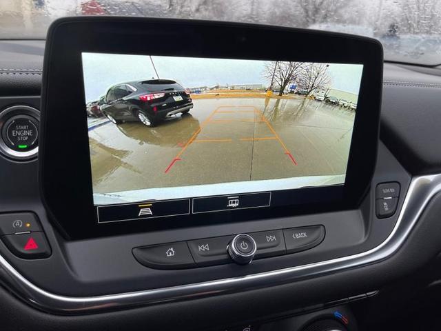 Photo of 2023 White Chevrolet Blazer