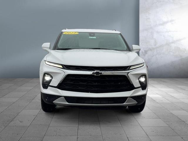 Photo of 2023 White Chevrolet Blazer