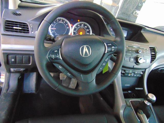 Photo of 2009 Crystal Black Pearl Acura TSX