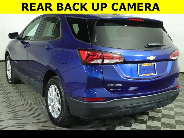 Photo of 2022 Blue Glow Metallic Chevrolet Equinox