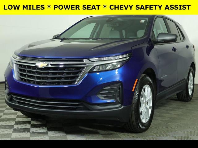 Photo of 2022 Blue Glow Metallic Chevrolet Equinox