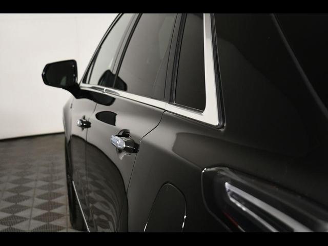 Photo of 2022 Stellar Black Metallic Cadillac XT5