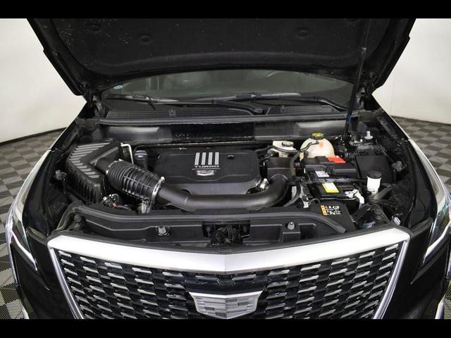 Photo of 2022 Stellar Black Metallic Cadillac XT5