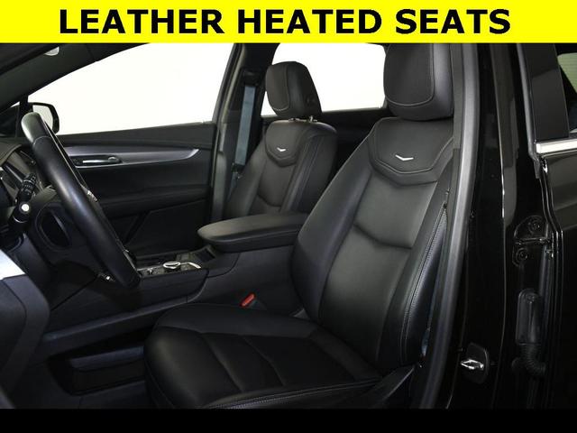 Photo of 2022 Stellar Black Metallic Cadillac XT5