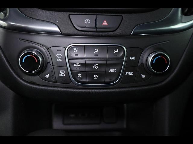 Photo of 2022 Mosaic Black Metallic Chevrolet Equinox