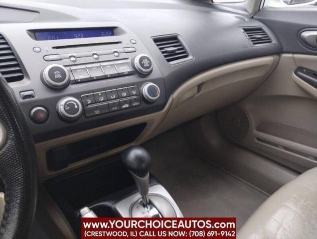 Photo of 2009 Taffeta White Honda Civic