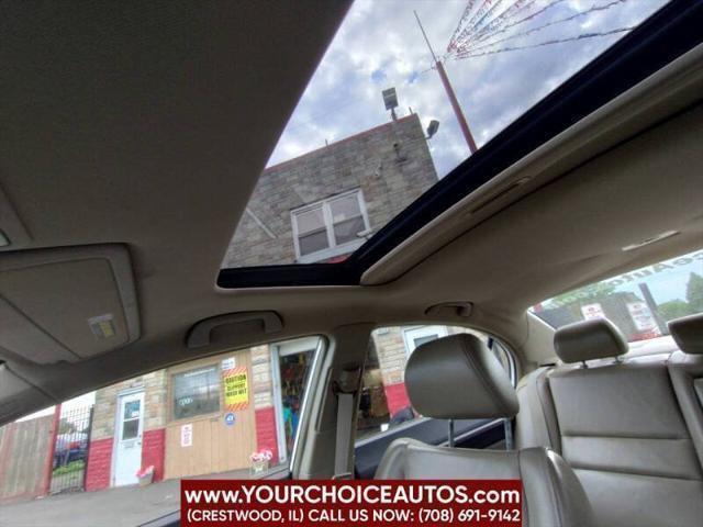 Photo of 2009 Taffeta White Honda Civic