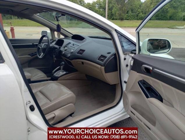 Photo of 2009 Taffeta White Honda Civic