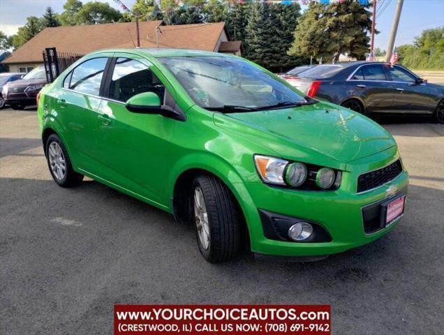 Photo of 2015 Dragon Green Metallic Chevrolet Sonic