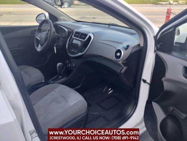 Photo of 2018 Summit White Chevrolet Sonic