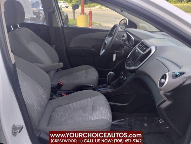 Photo of 2018 Summit White Chevrolet Sonic