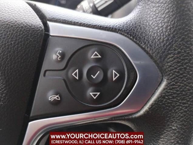 Photo of 2021 Summit White Chevrolet Traverse