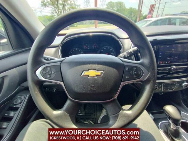 Photo of 2021 Summit White Chevrolet Traverse