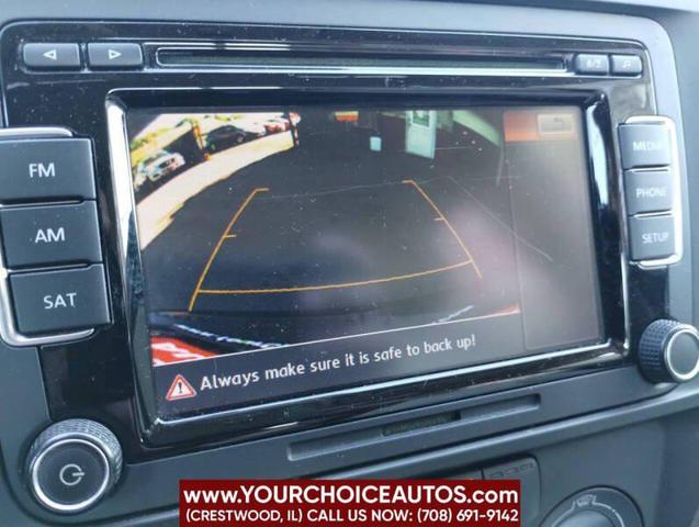 Photo of 2015 Black Volkswagen Jetta