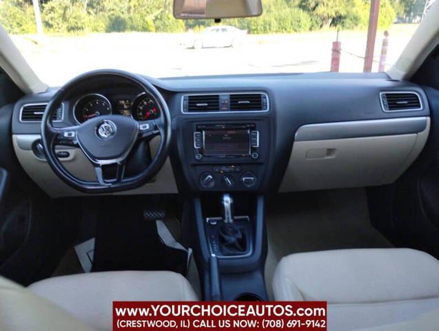 Photo of 2015 Black Volkswagen Jetta