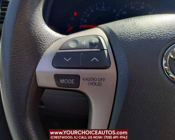 Photo of 2010 Classic Silver Metallic Toyota Camry